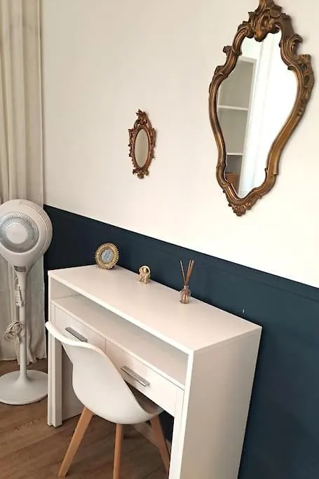 La Verriere Centre Ville Valence  Apartment
